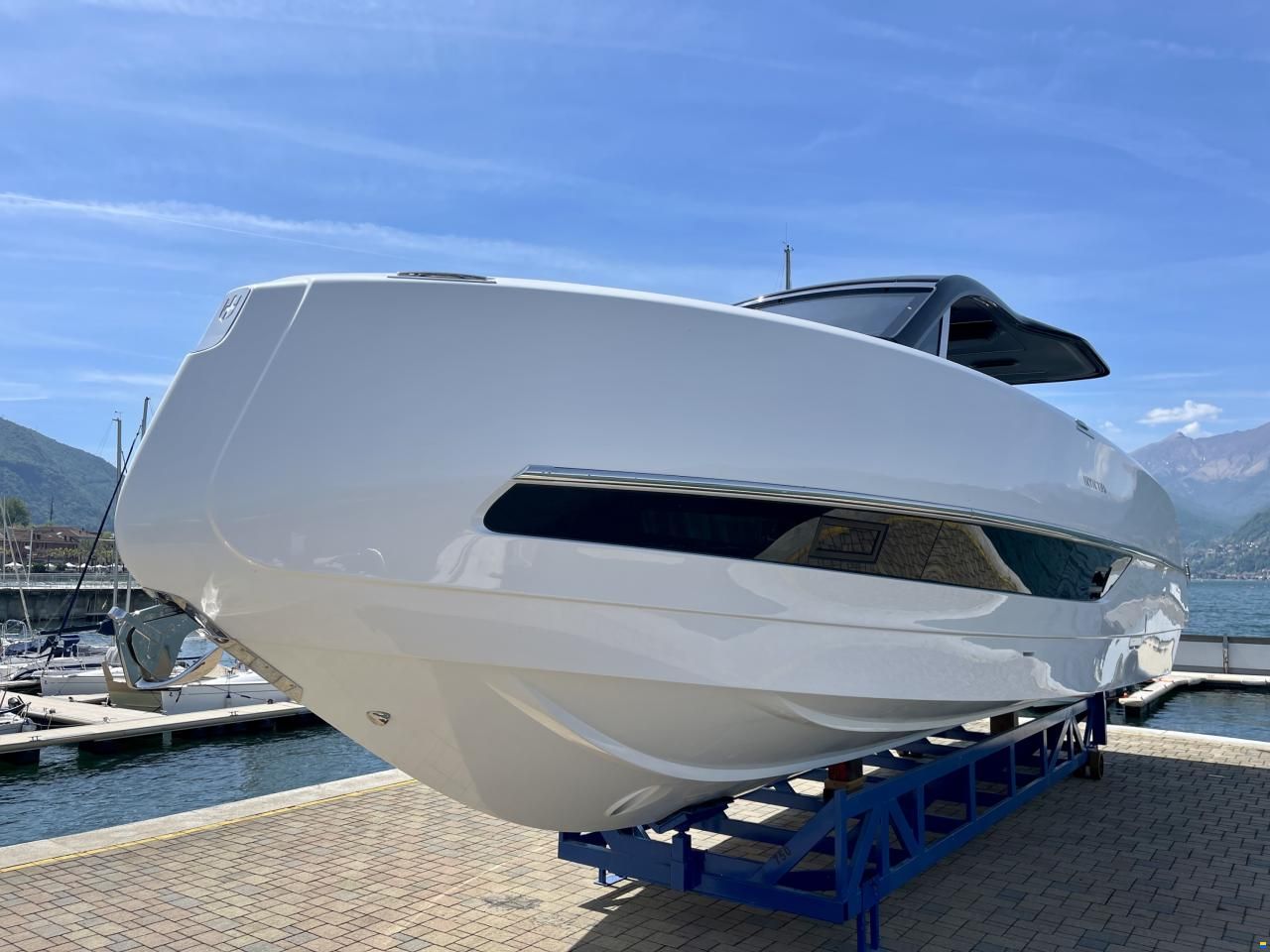 Invictus 420 TT NUOVA