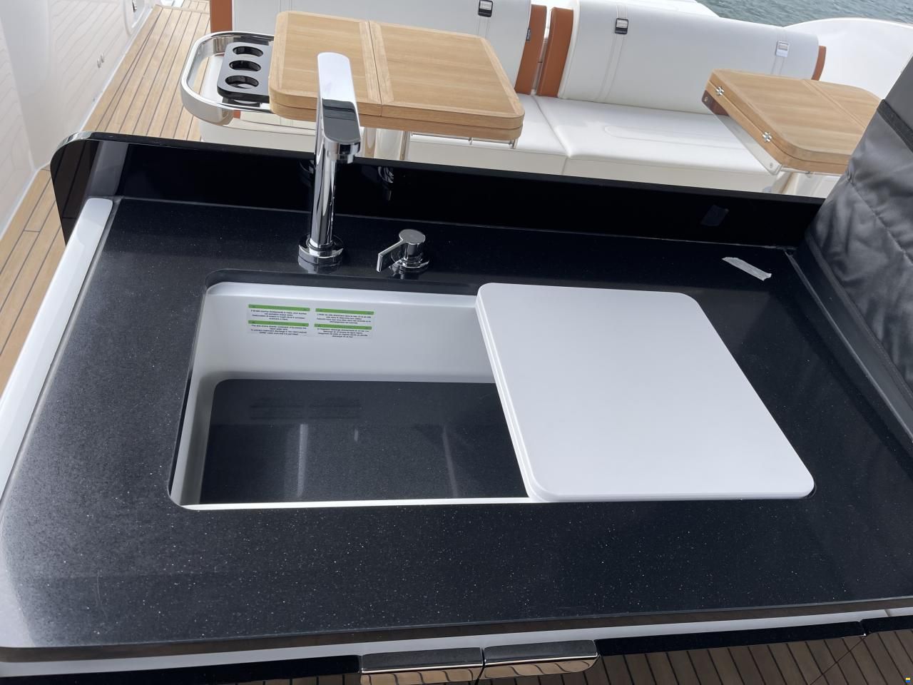 Invictus TT420