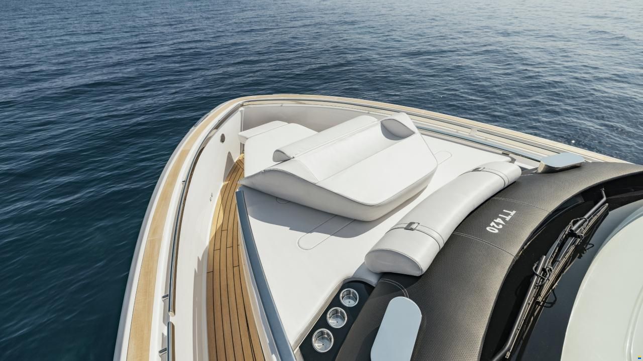 Invictus 420 TT NUOVA