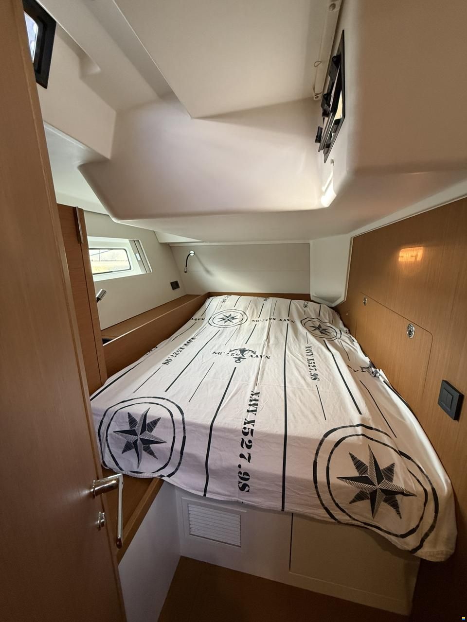 Beneteau First 53
