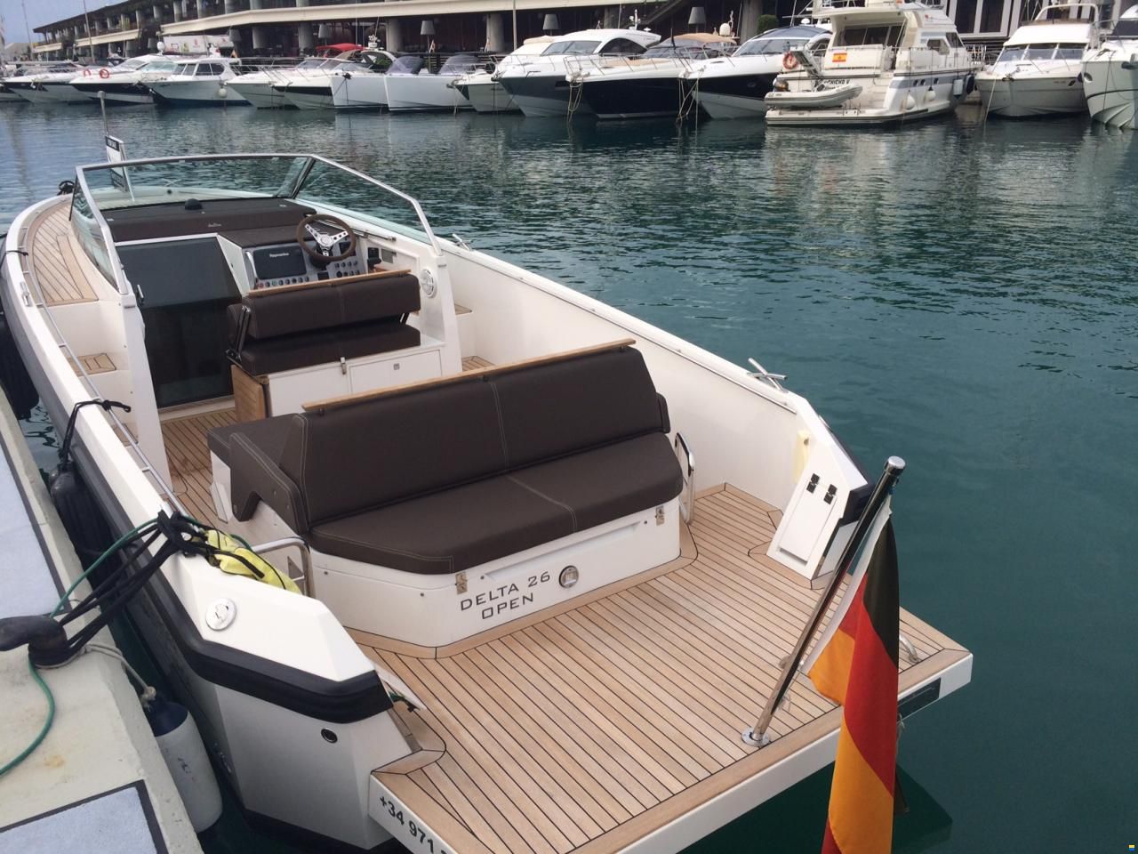 Delta Powerboats 26 open