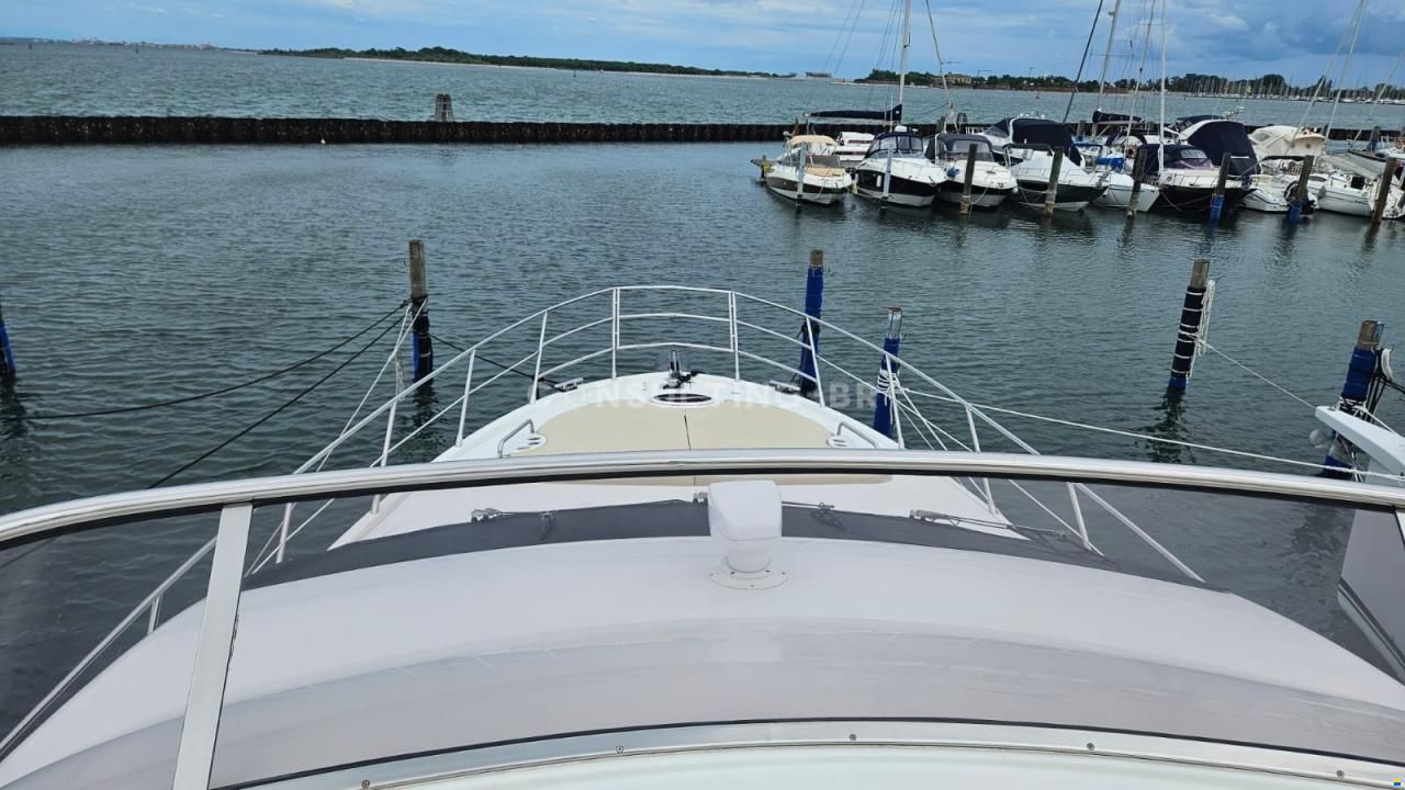 Azimut 60 Fly