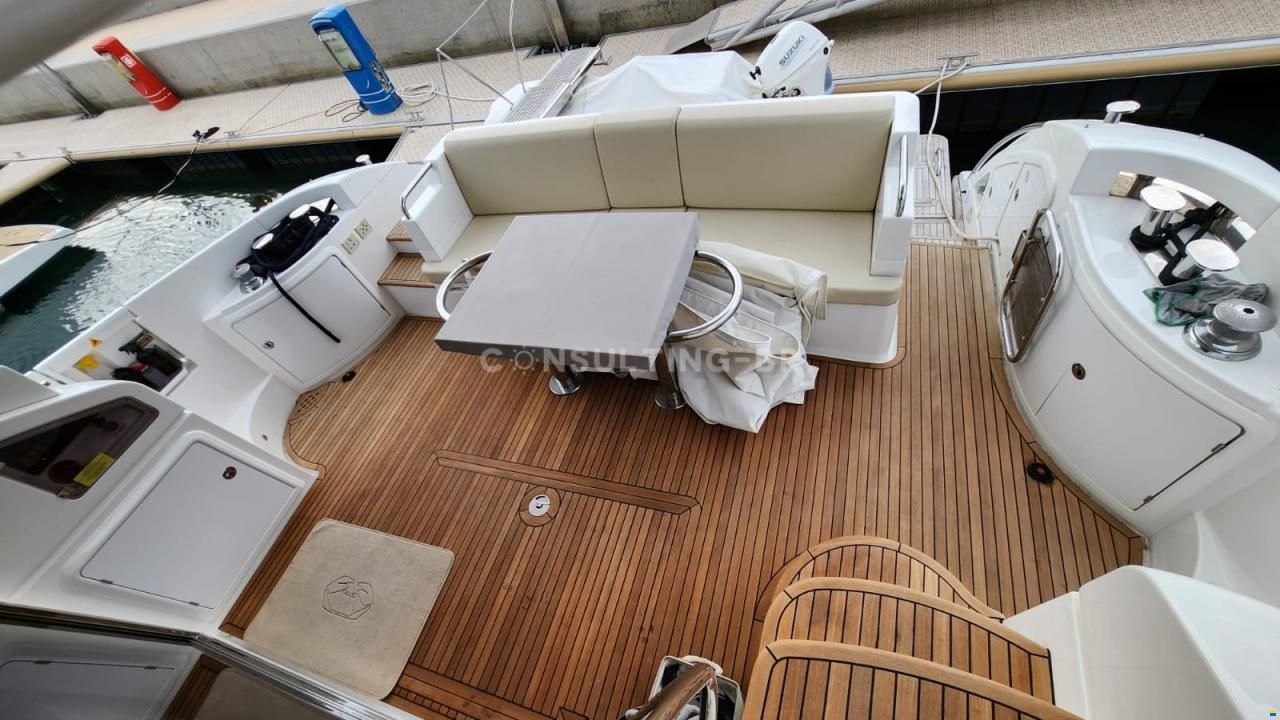 Azimut 60 Fly