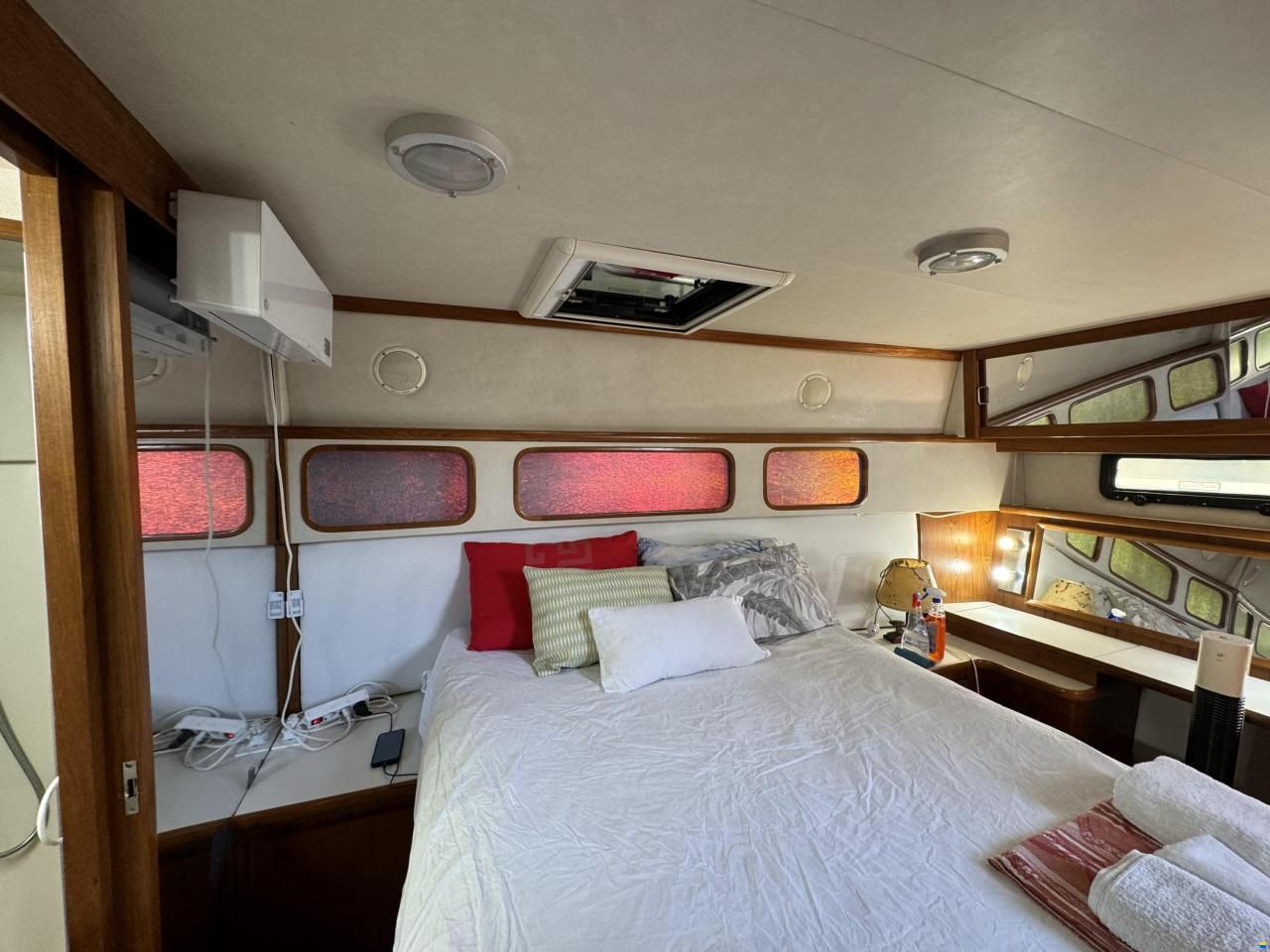 Carver 42