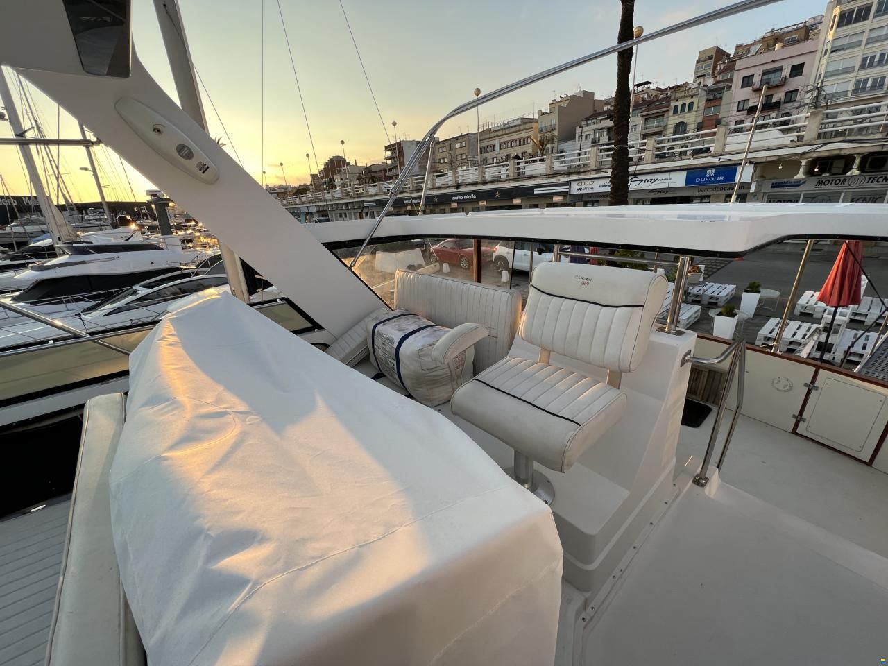 Carver 42