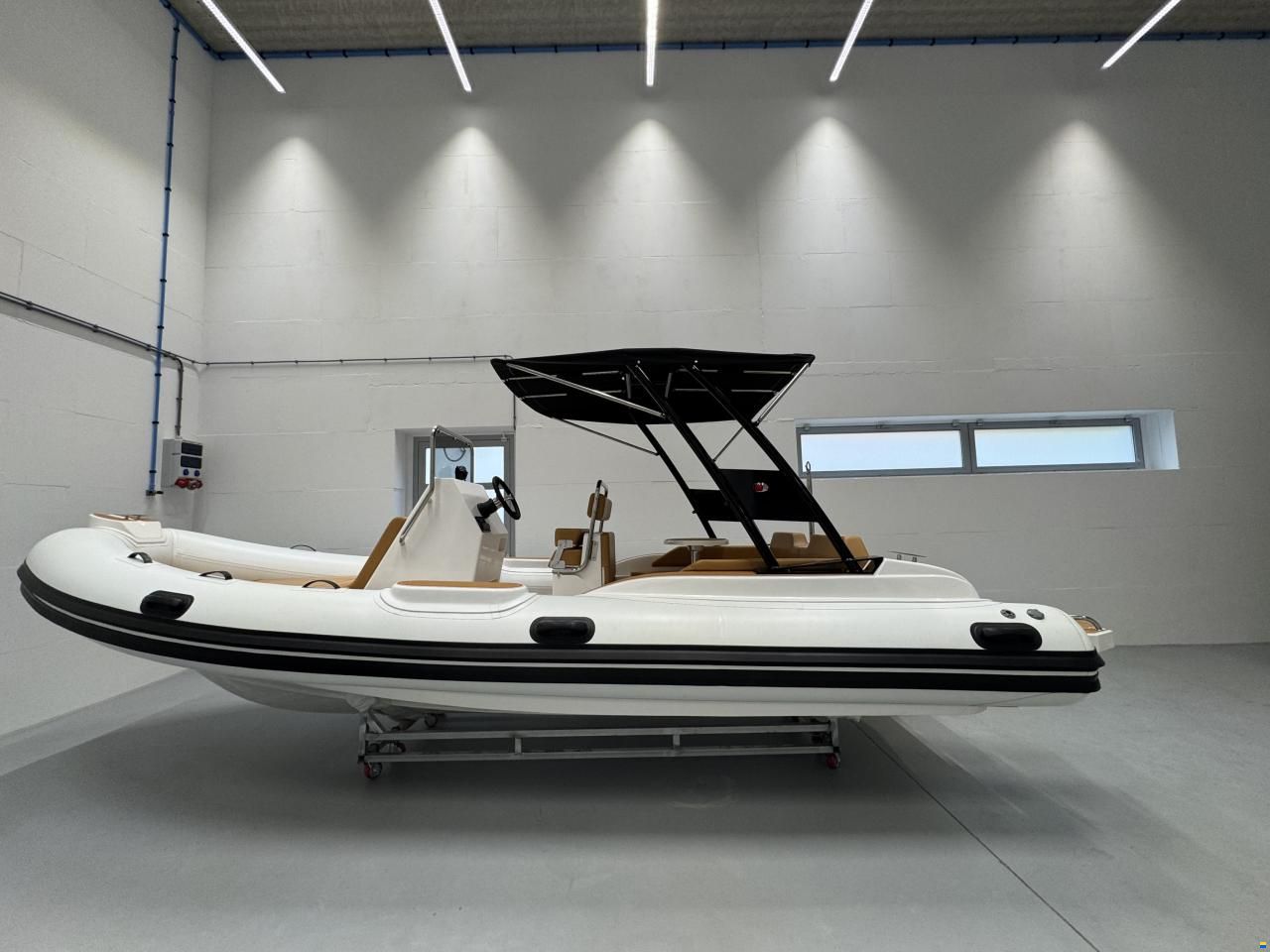 Lariba 660 Luxury