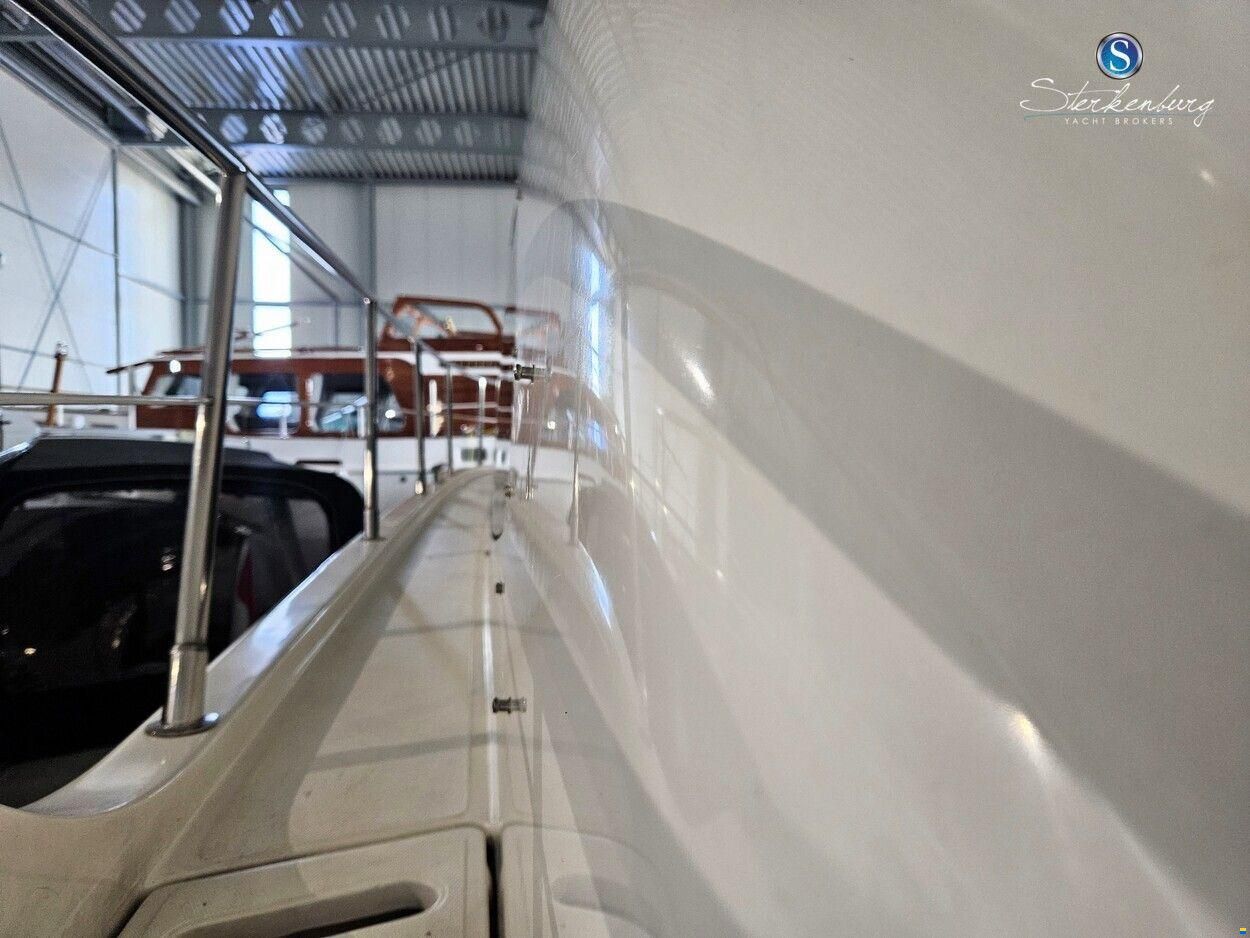 Azimut 42