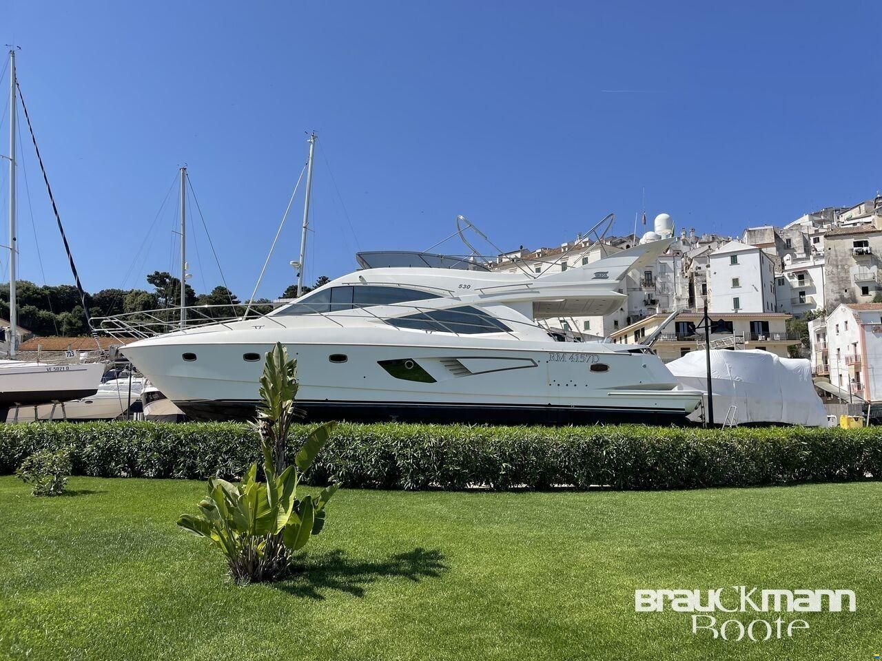 Galeon 530 Fly