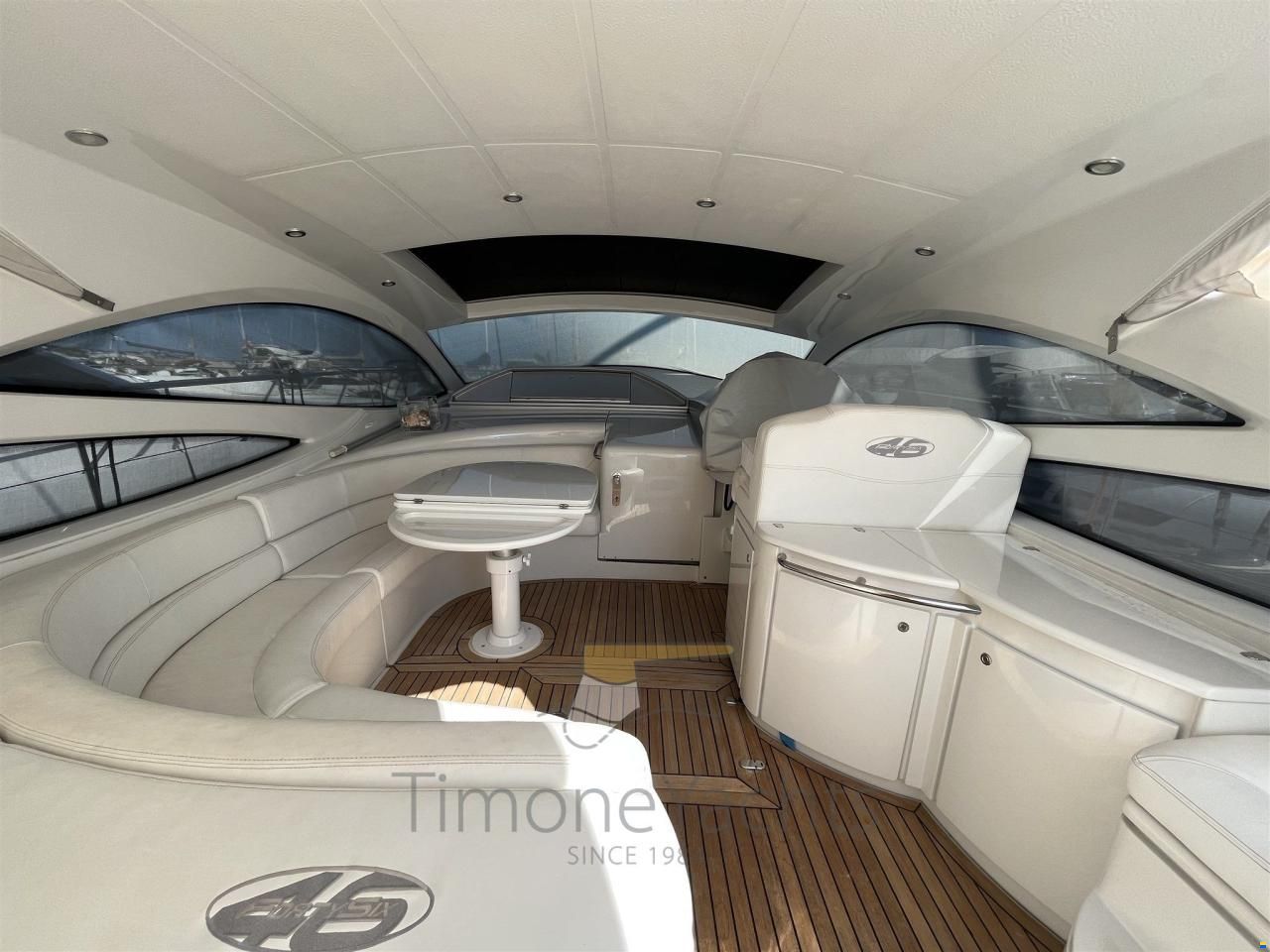 Pershing 46'