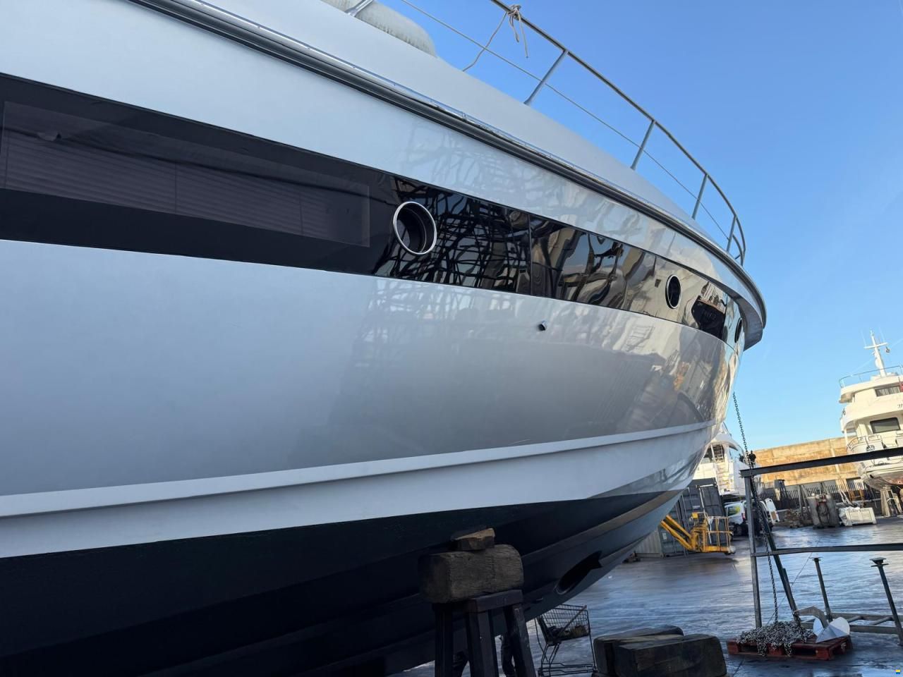 Azimut 55s