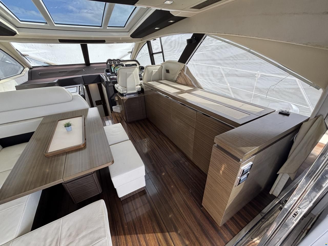 Azimut 55s