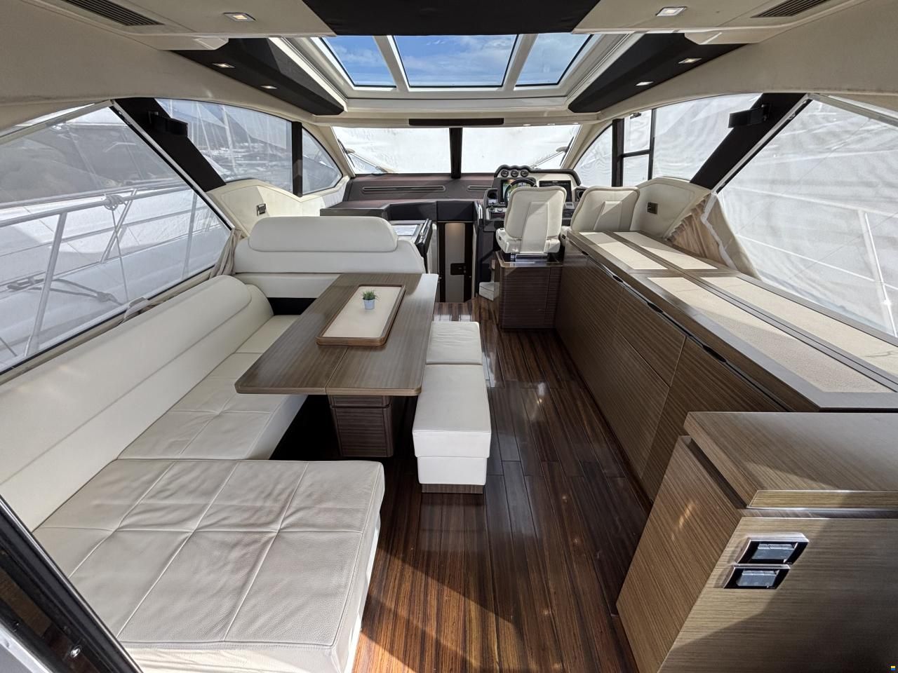 Azimut 55s