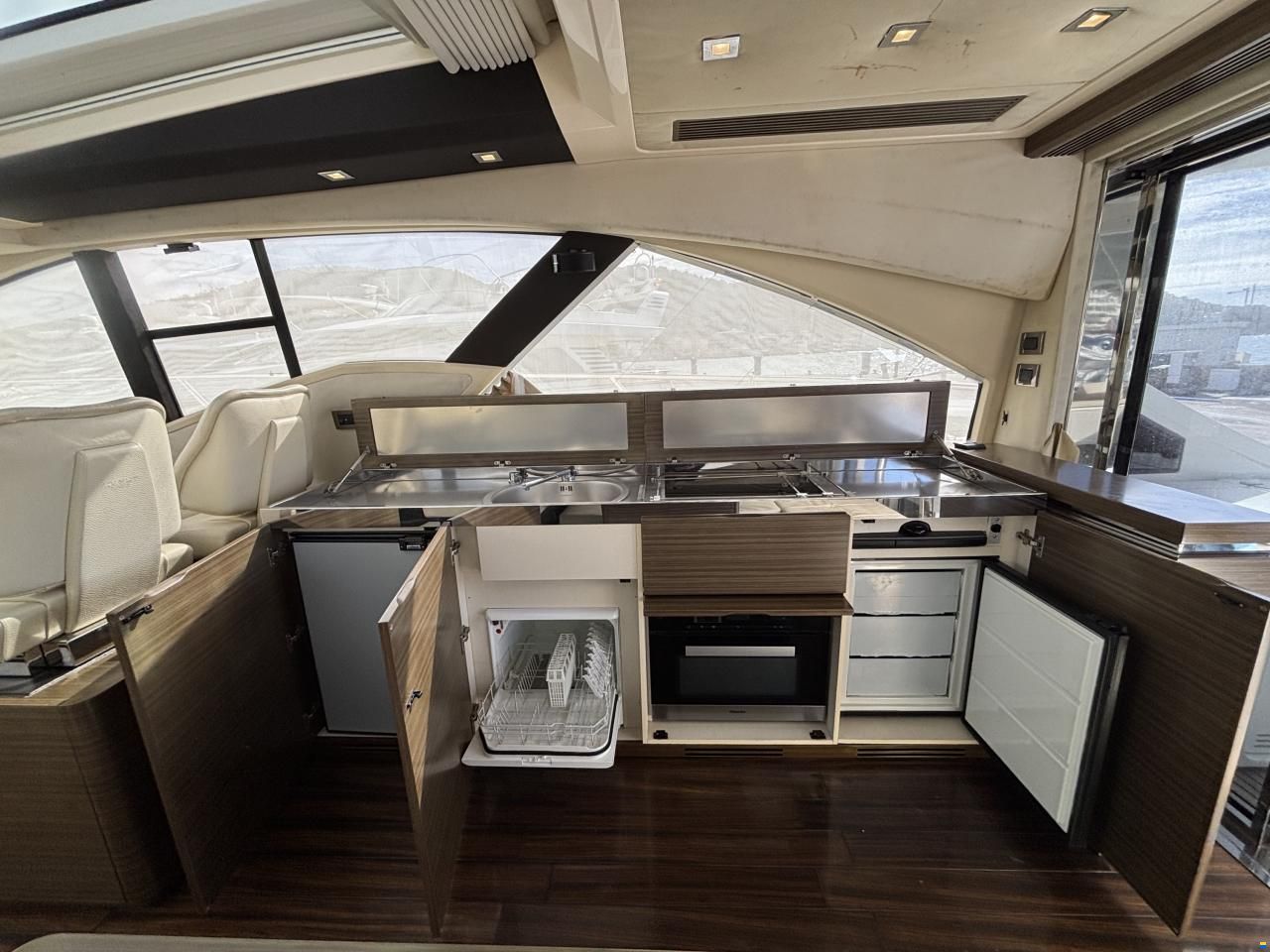 Azimut 55s