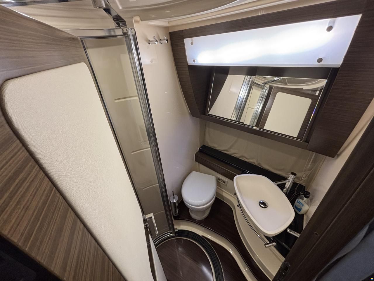 Azimut 55s