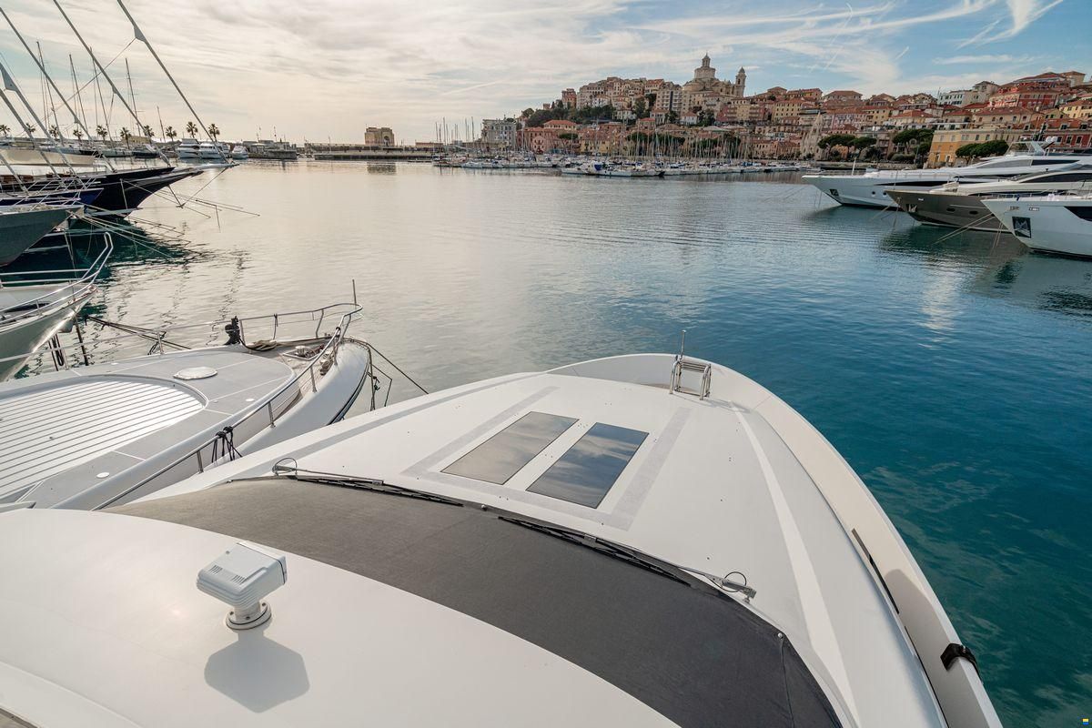 DL Yachts Dreamline 26
