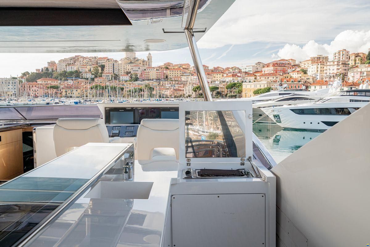 DL Yachts Dreamline 26
