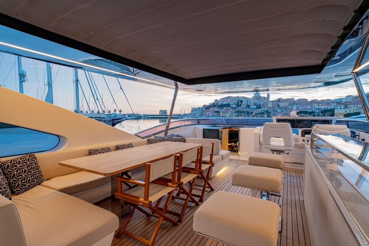 DL Yachts Dreamline 26