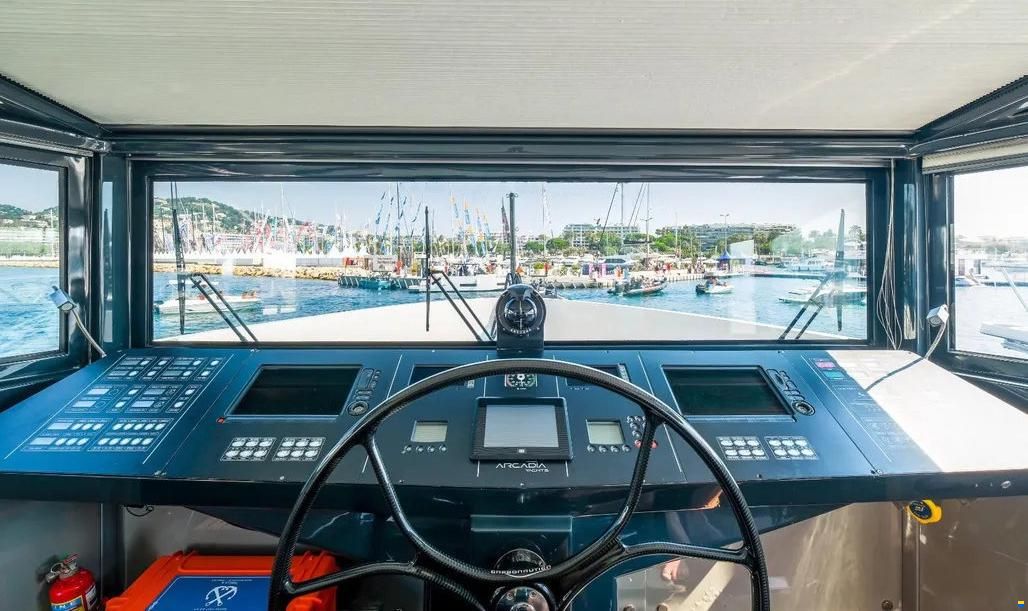 Arcadia 85