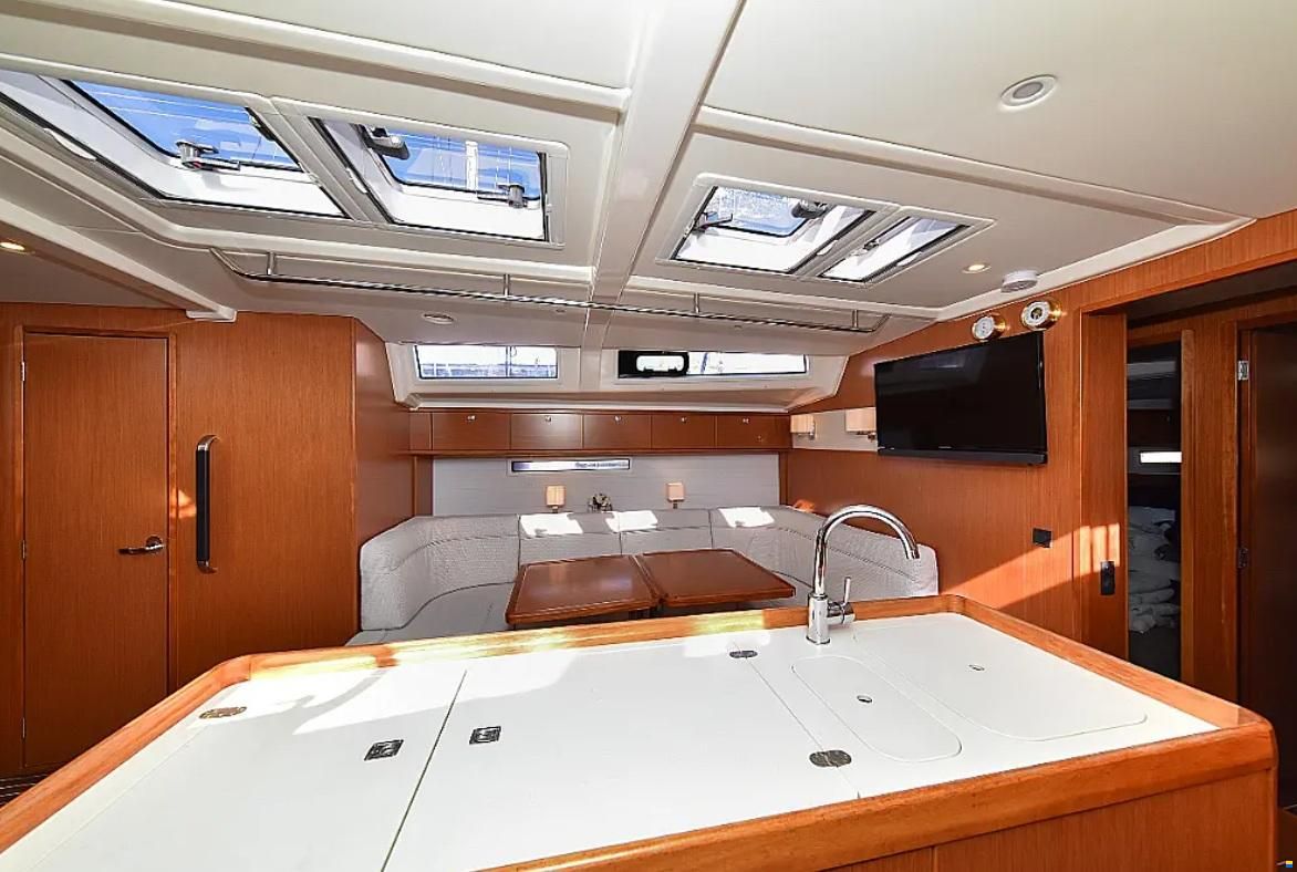Bavaria 56 Cruiser