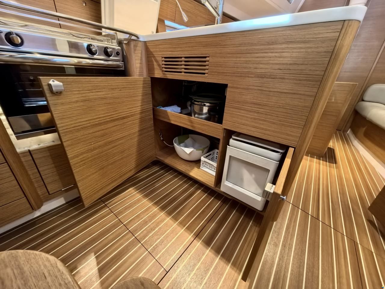 X-Yachts Xp38