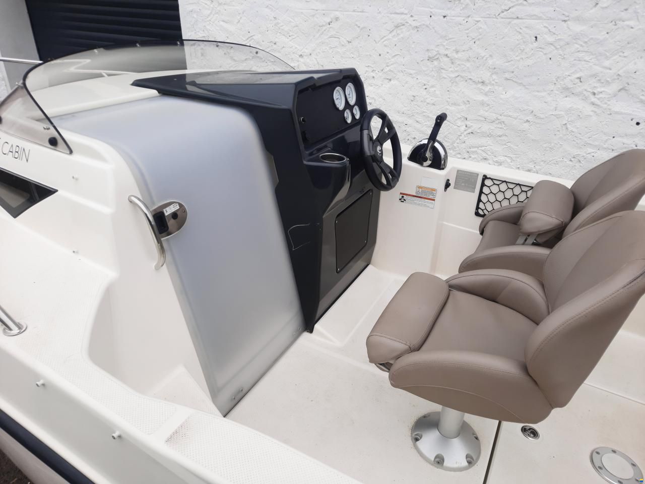 Quicksilver 505 activ Cabin