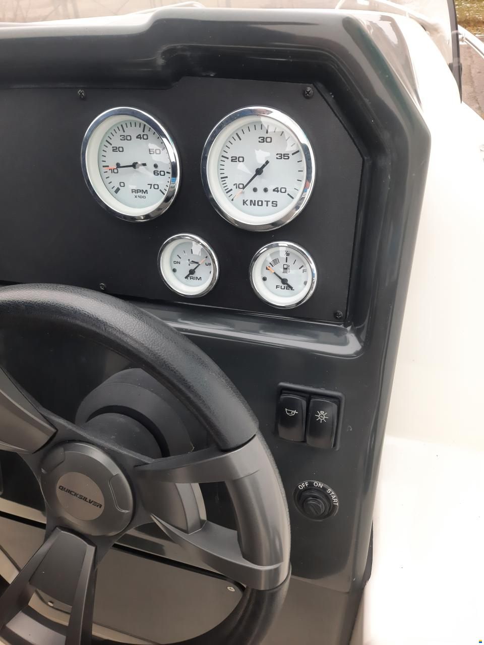 Quicksilver 505 activ Cabin