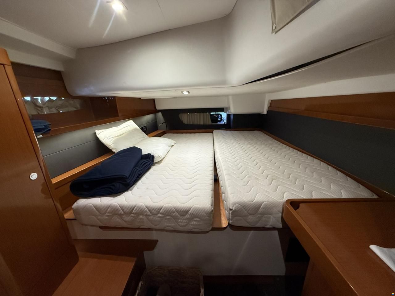 Beneteau Oceanis 60