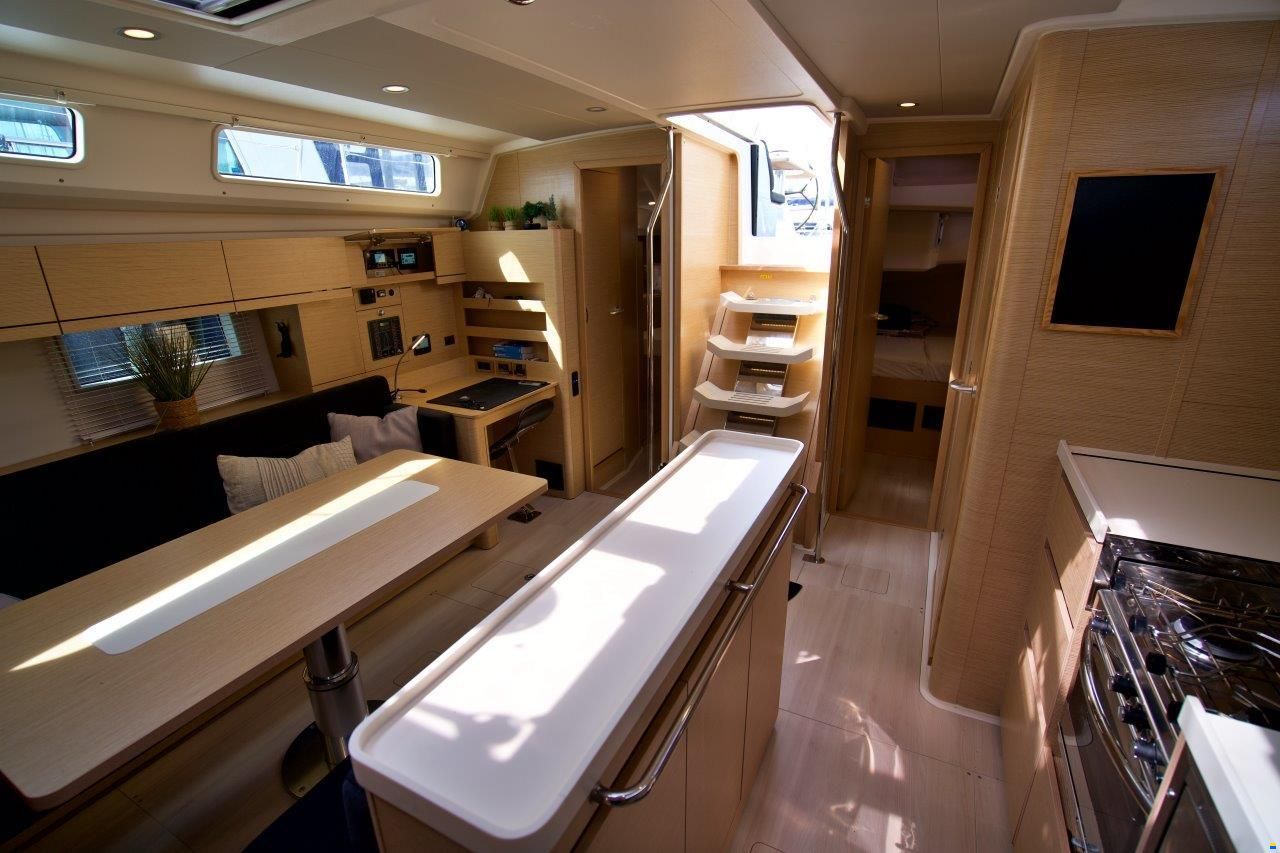 Hanse 508