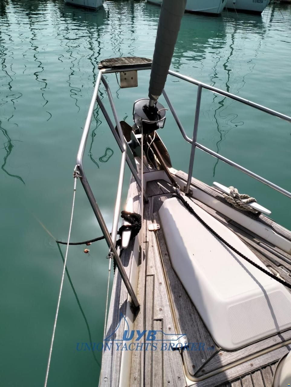 Beneteau Oceanis 411