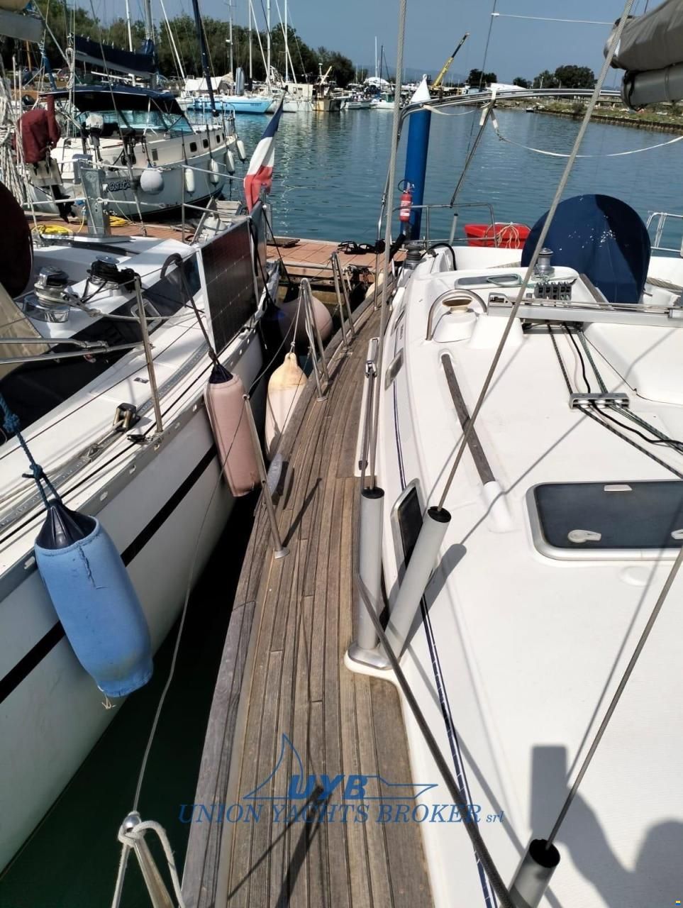 Beneteau Oceanis 411