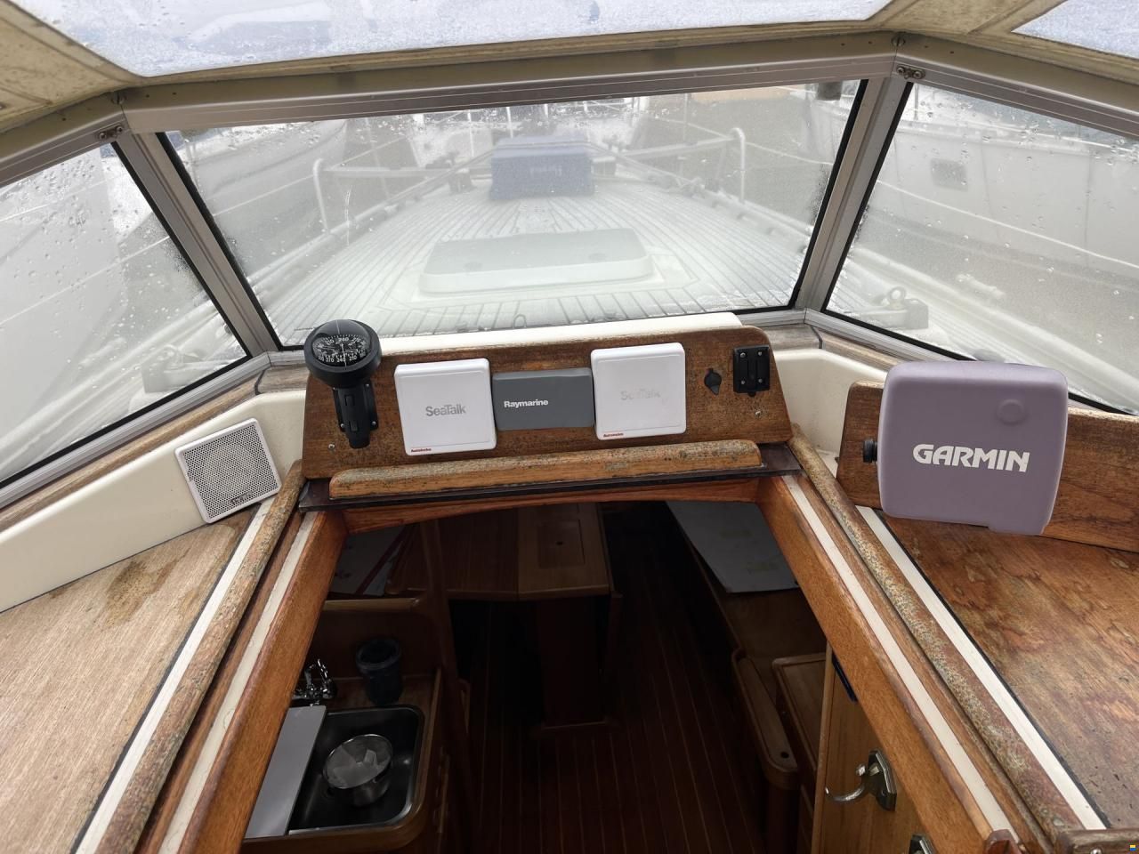 Aphrodite 33