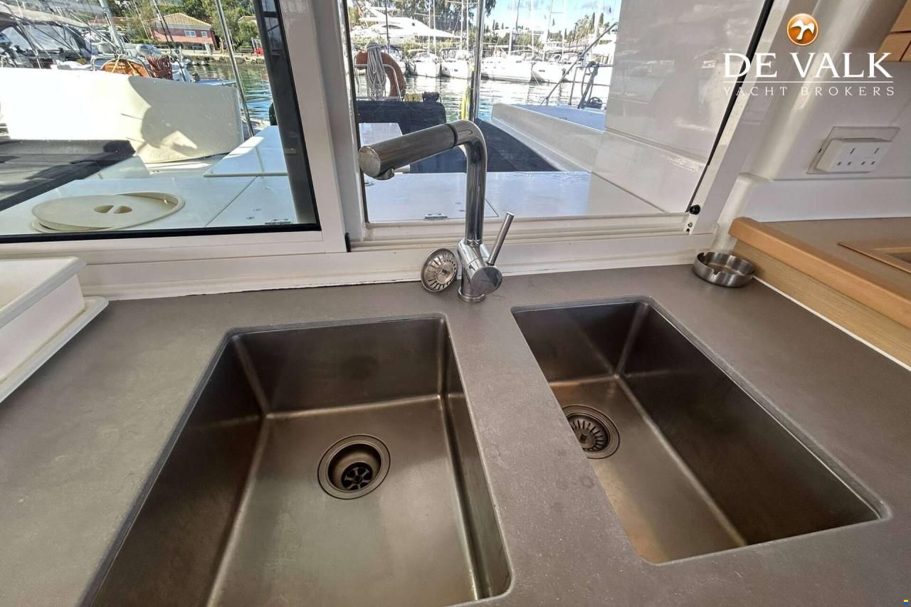 Lagoon 450