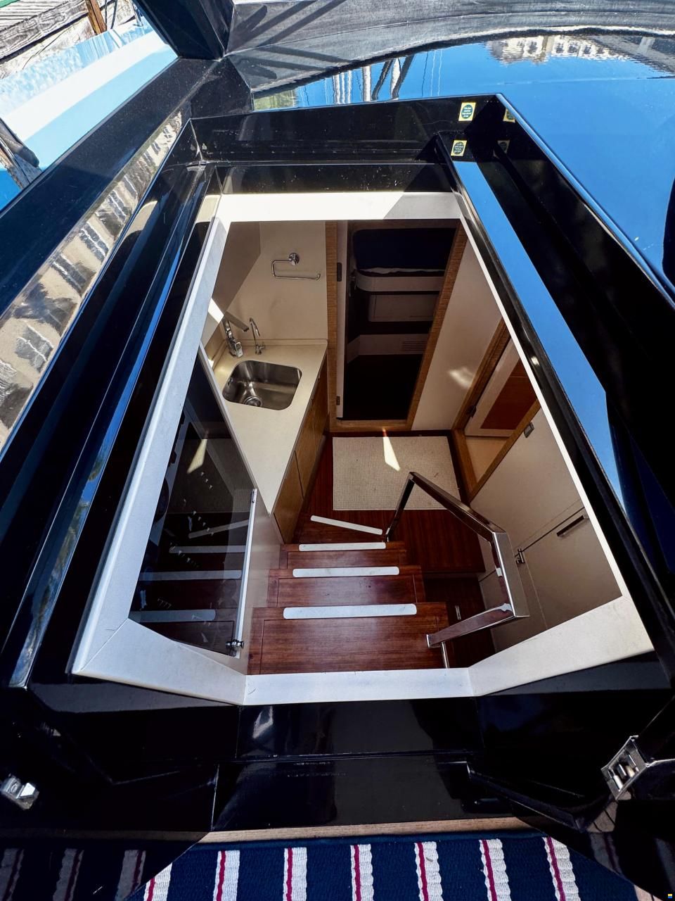 Alia Yachts Custom 164