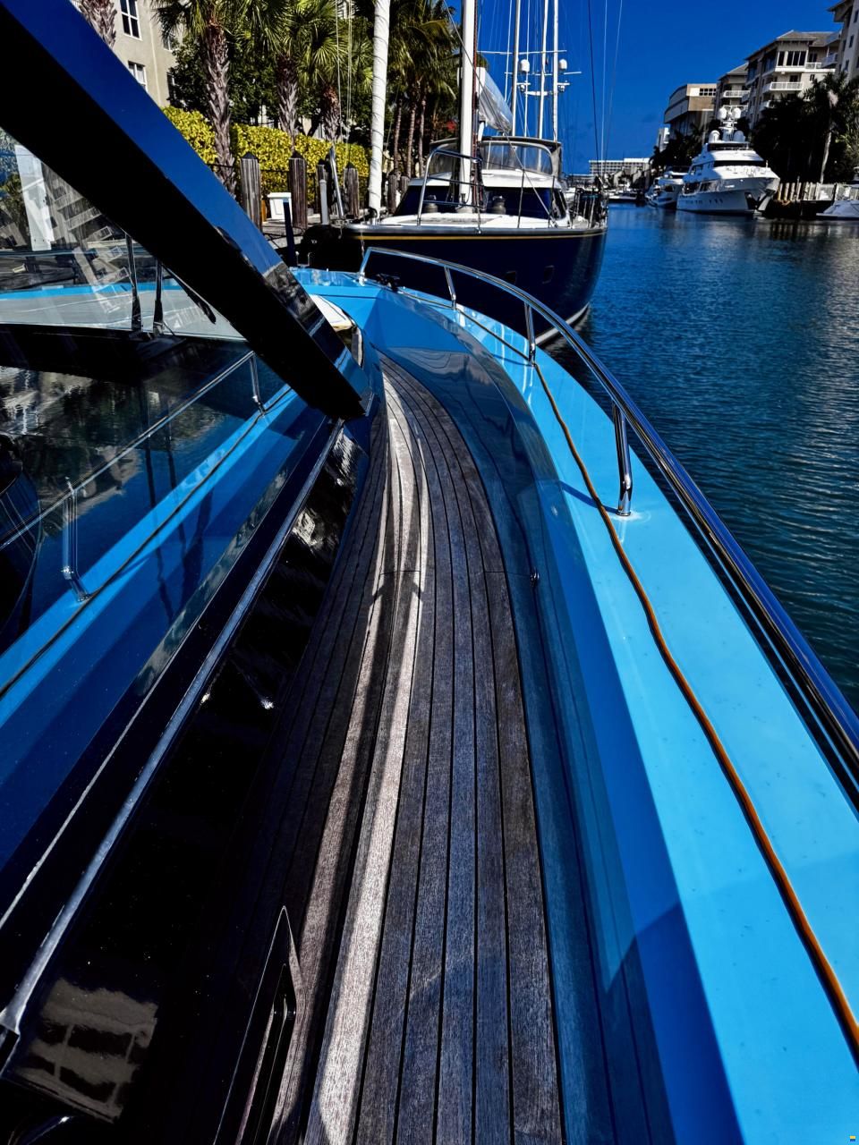 Alia Yachts Custom 164