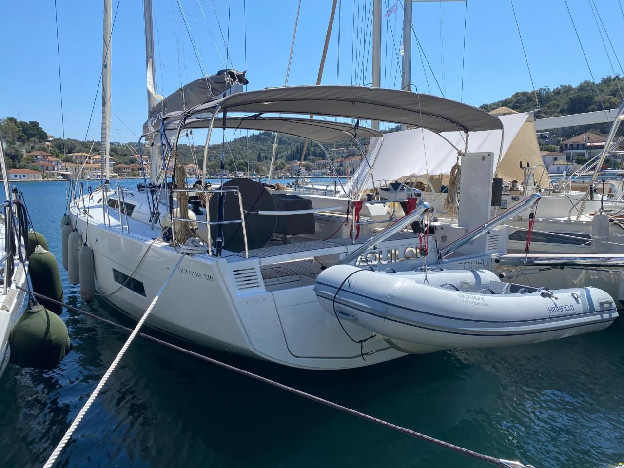 Dufour 530