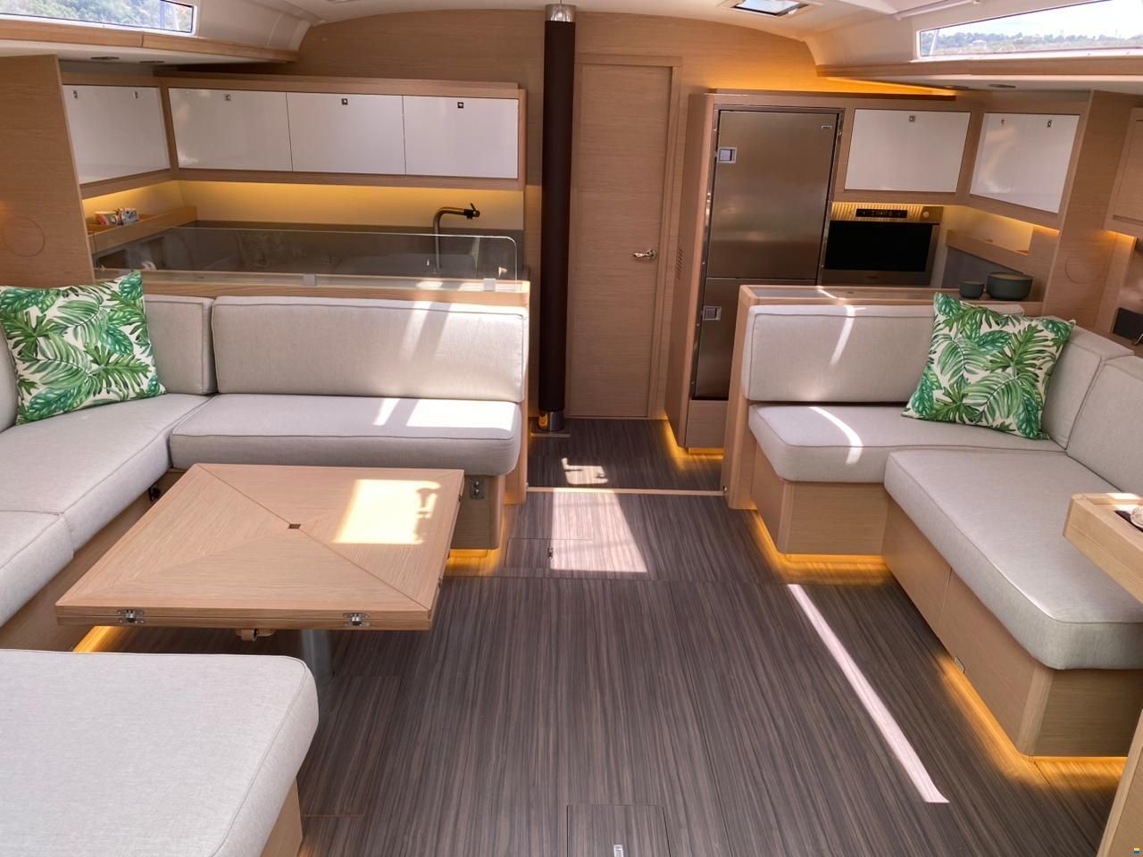 Dufour 530