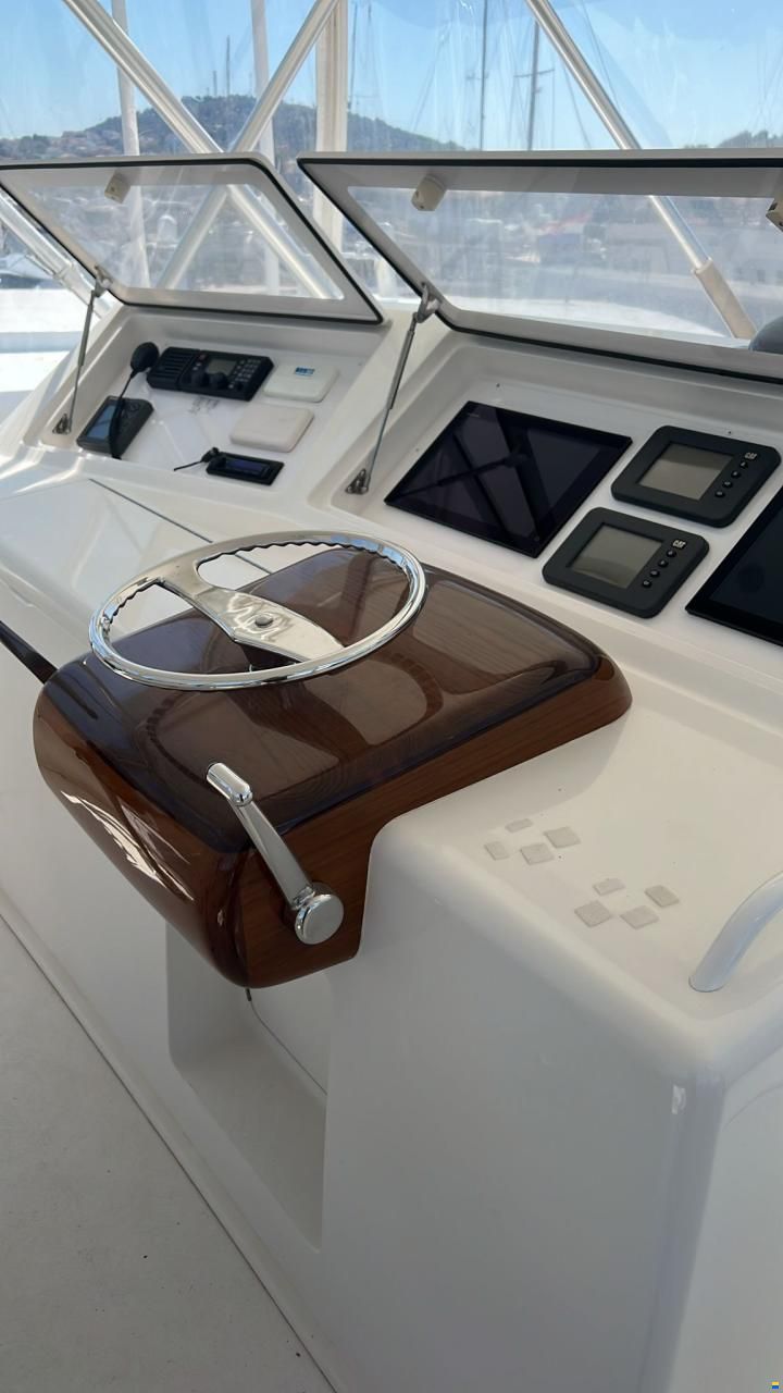 Viking 52 Convertible