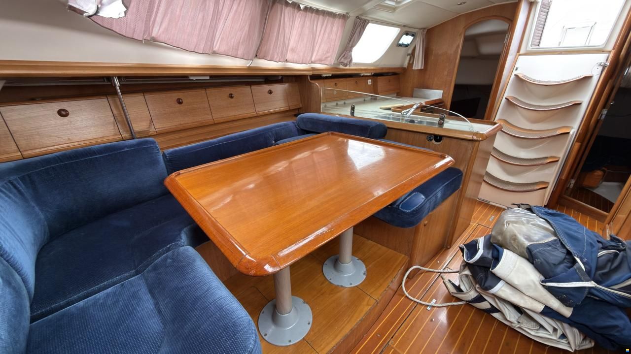 Jeanneau Sun Odyssey 43 DS