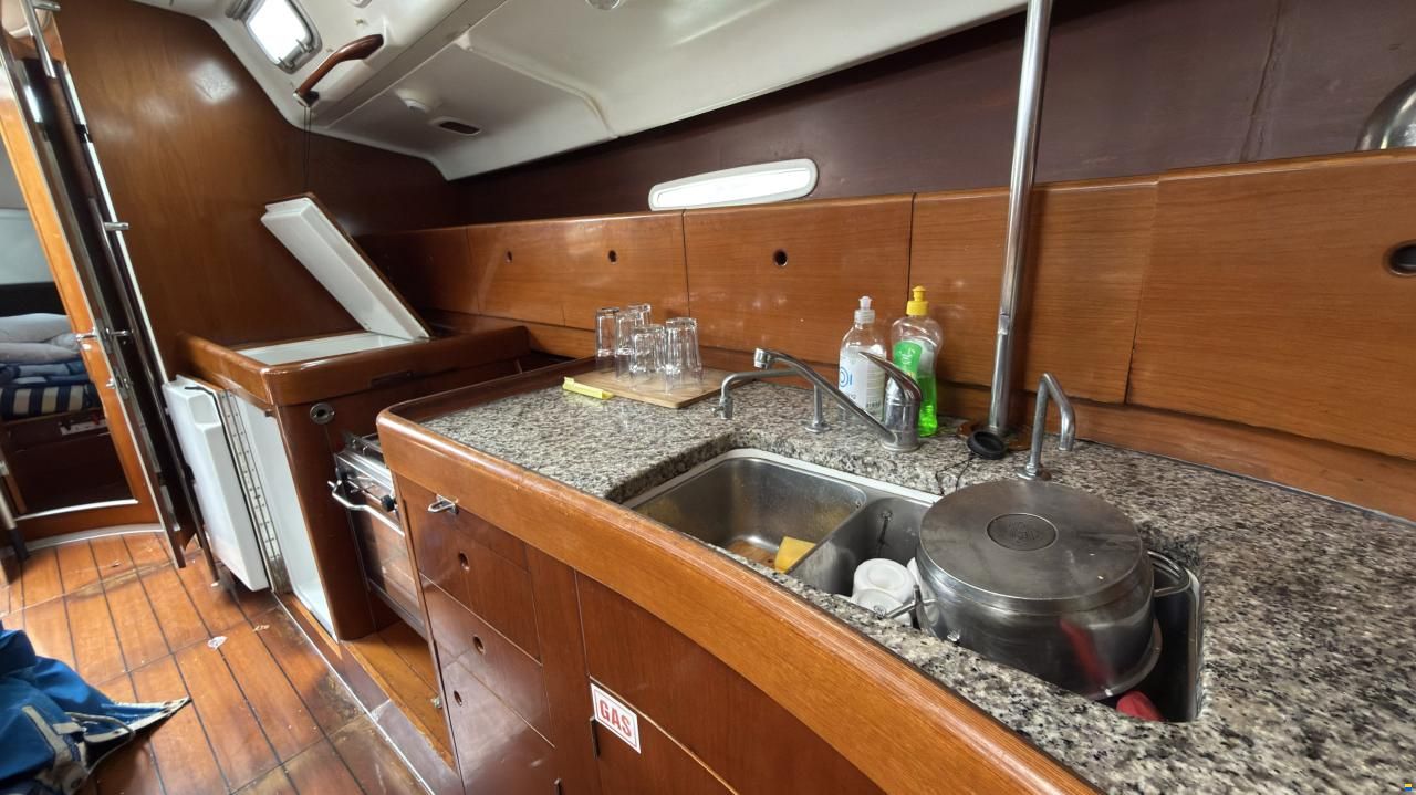 Beneteau FIRST 47.7
