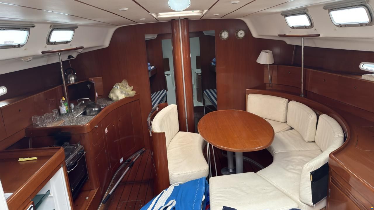 Beneteau FIRST 47.7