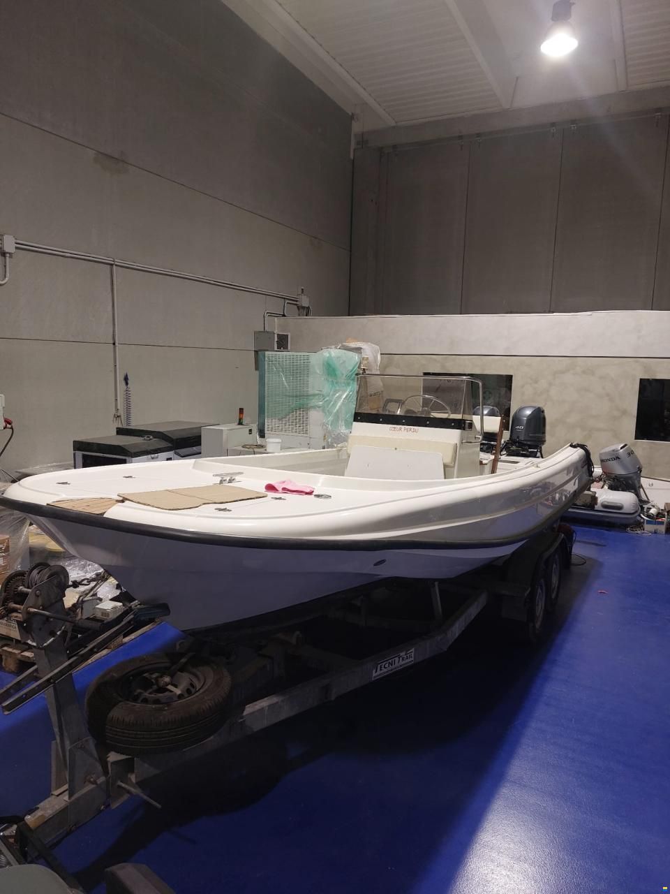 Boston Whaler 21 Outrage