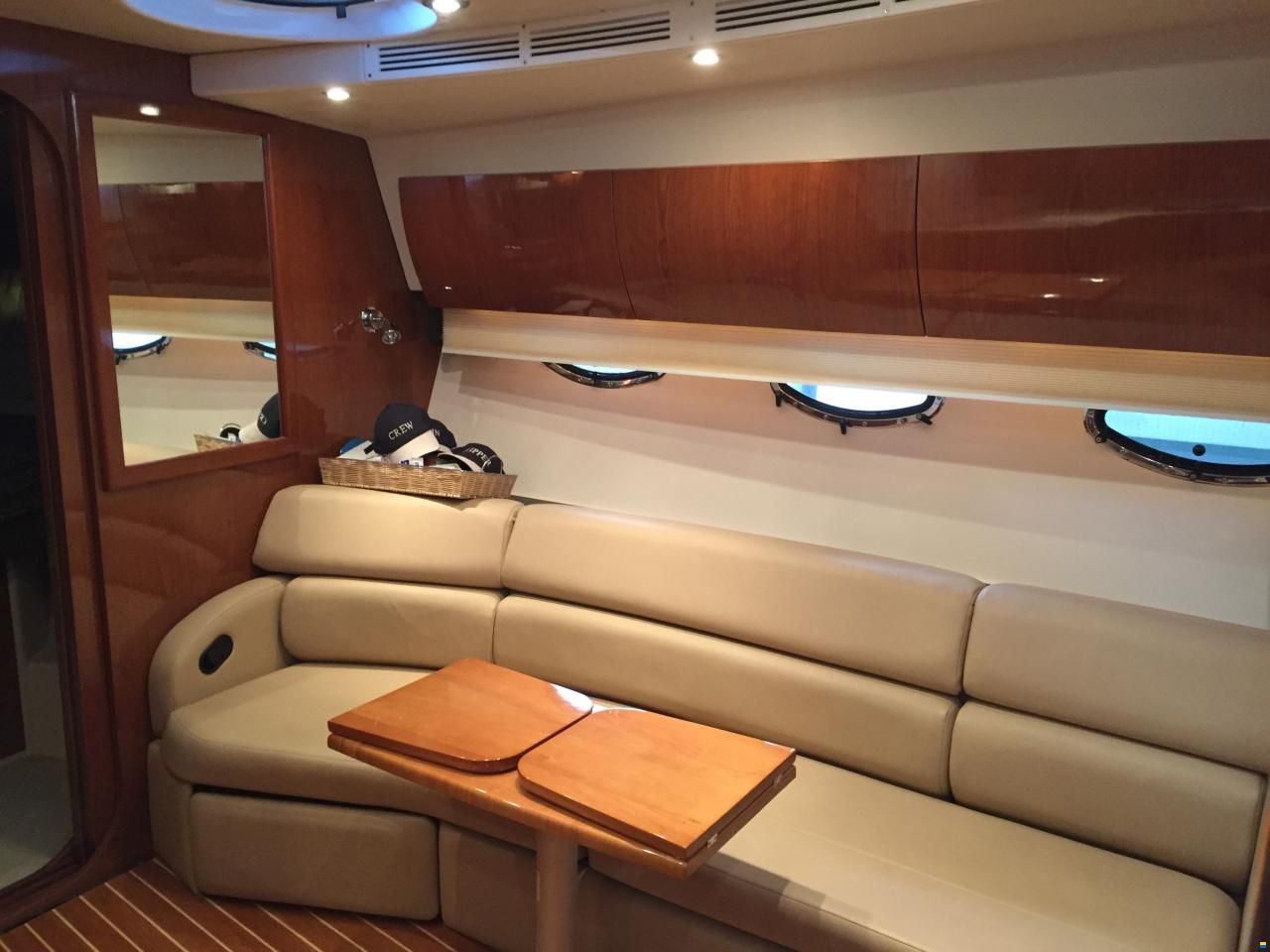 Regal 4060 Commodore Hensa Edition