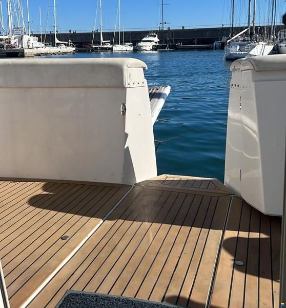Carver Mariner 350