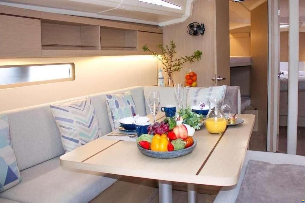 Beneteau Oceanis 40.1
