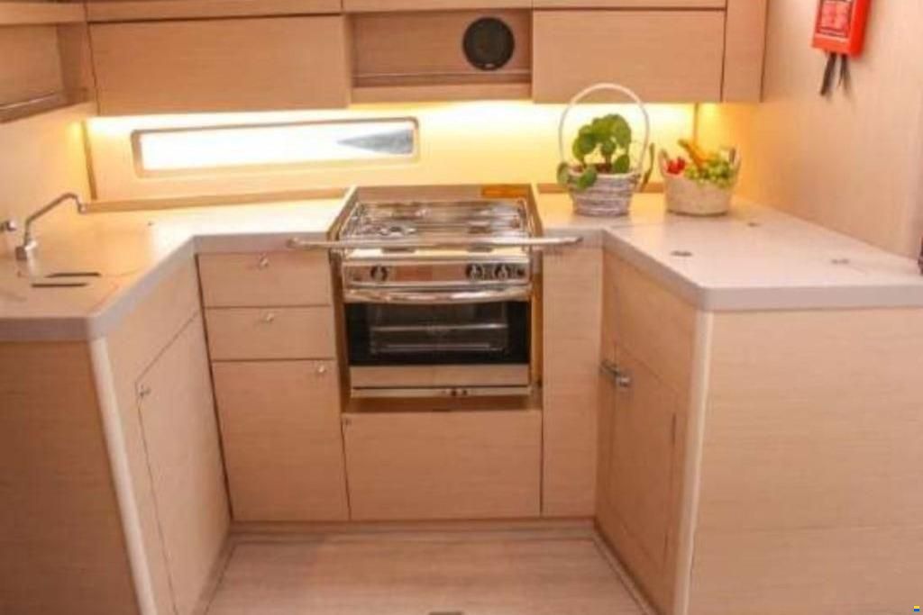 Beneteau Oceanis 40.1