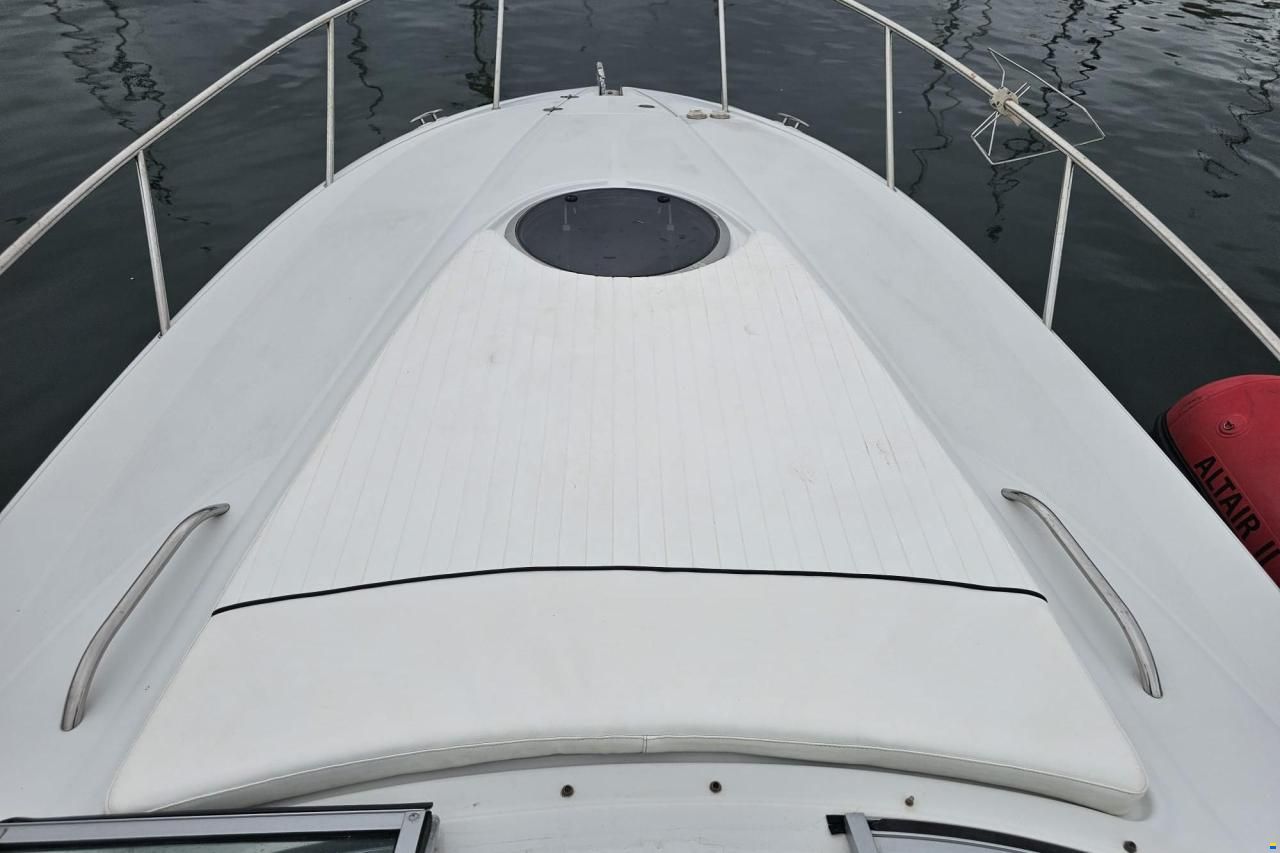 Crownline 270 CR