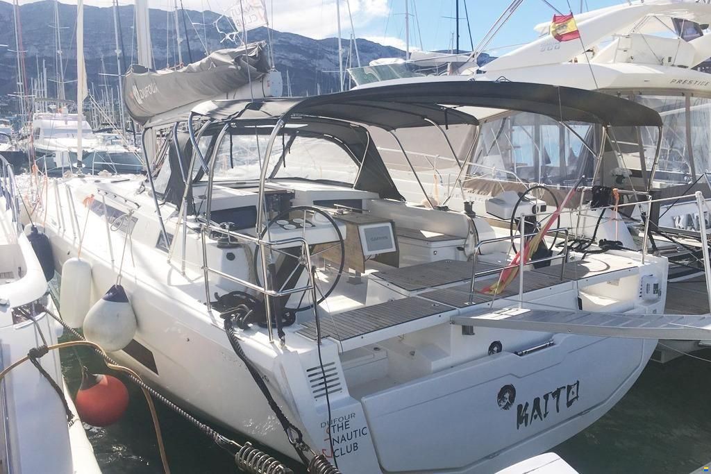 Dufour 470