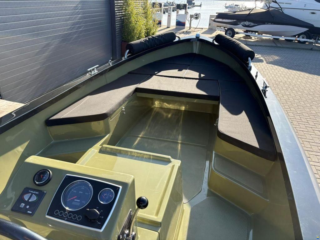Stormer Lifeboat 60