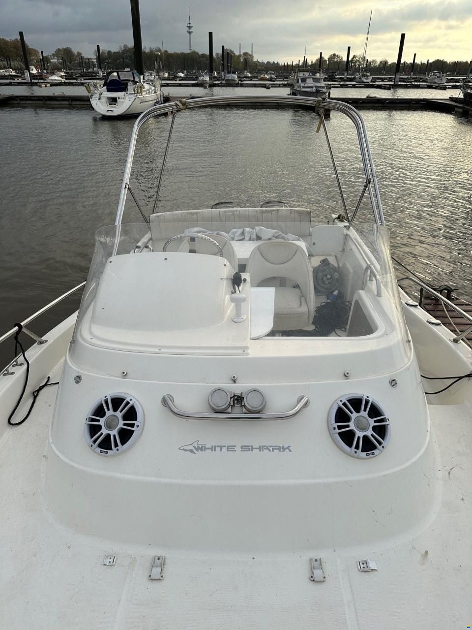 Kelt White Shark 248 SD