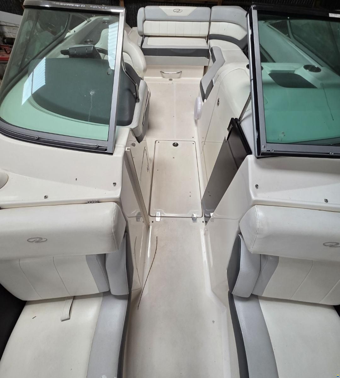 Regal 24 Fasdeck